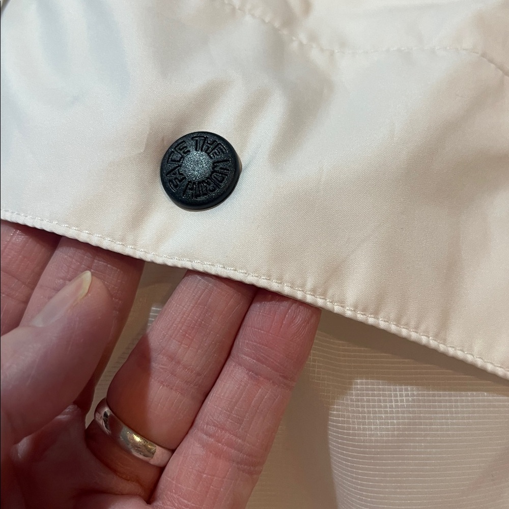 The North Face Women’s TNF Outline Shorts GARDENIA WHITE Pride Logo Rainbow Logo - Picture 5 of 10